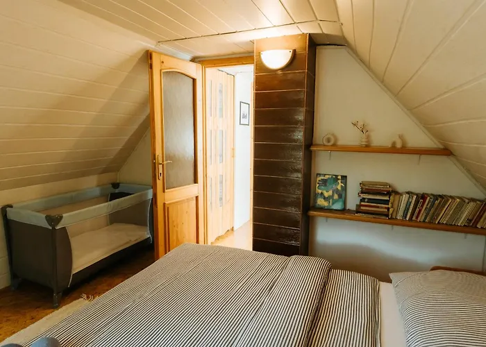 Nyaraló Barborka Terhely